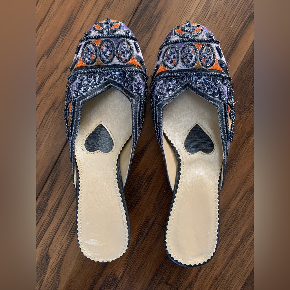 Slip-on Sandals